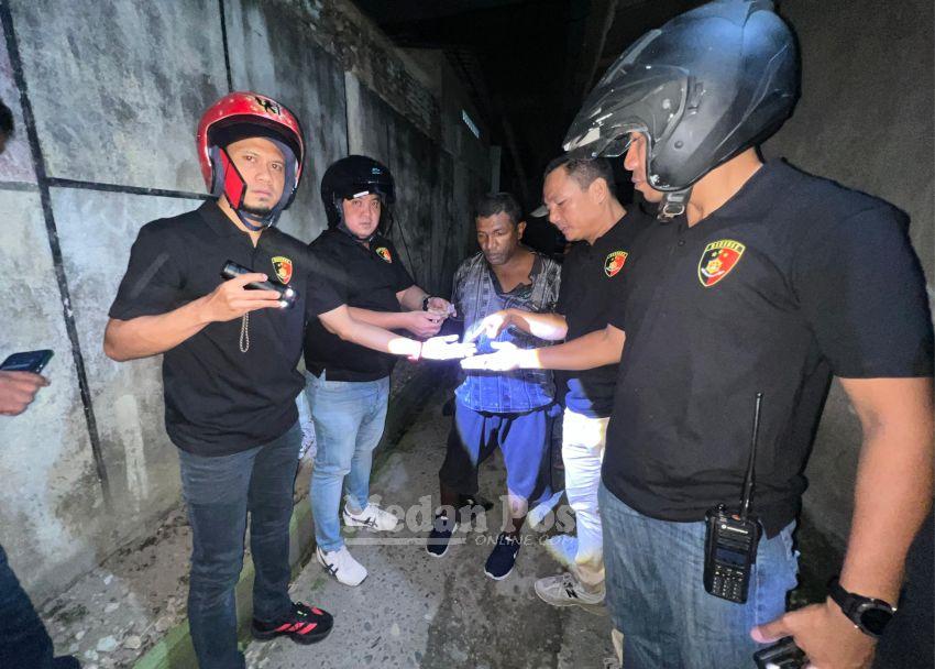 Pencuri Baterai Mobil Ditangkap, Pengedar Sabu Gol