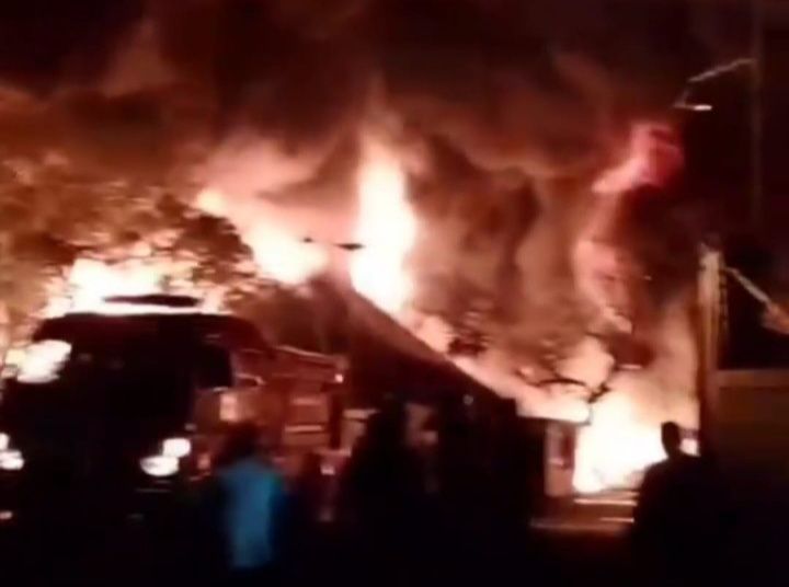 Pabrik Sandal Swalow PT Garuda Mas Perkasa di Tanjung Mulia Habis Dilalap Si Jago Merah