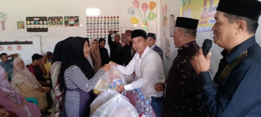 Terima Bingkisan dan Tali Asih ,Keluarga Pejuang GEMKARA Sampaikan Ucapan Terimaksih.