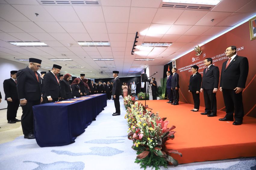 Lantik Pejabat Baru, OJK Perkuat Fungsi Pengawasan dan Transformasi Organisasi