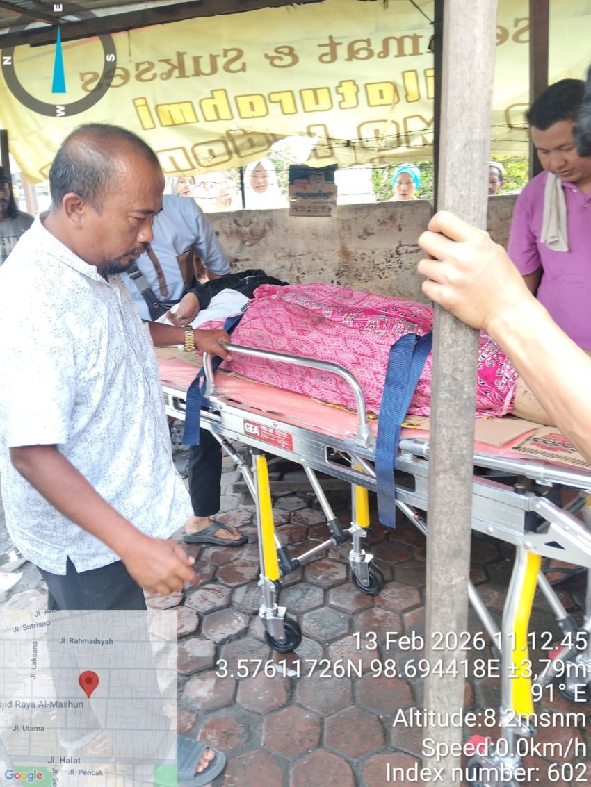 Lurah Komat IV Bersama Afif Abdillah dan Yayasan Mualaf Center Medan Tuntaskan Pengurusan Jenazah Lansia
