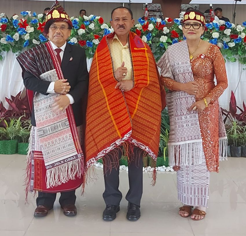 Anggota DPR RI Maruli Siahaan Hadiri Bona Taon dan Pelantikan Pengurus Pusat Pomparan Borsak Junjungan Silaban