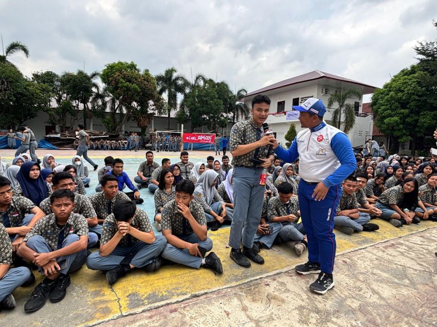 Cari Aman Warnai Keseruan Roadshow Honda DBL 2026 di SMA Negeri 5 Medan