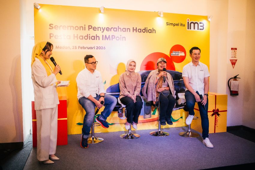 IM3 Antar Langsung Grand Prize BYD M6 Untuk Pemenang IMPoin Pesta Hadiah 2025 di Medan