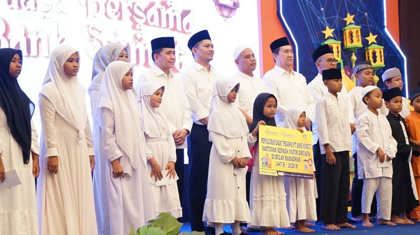 Buka Puasa Bersama, Dirut Bank Sumut Ajak Pegawai Naik Kelas dari Dalam