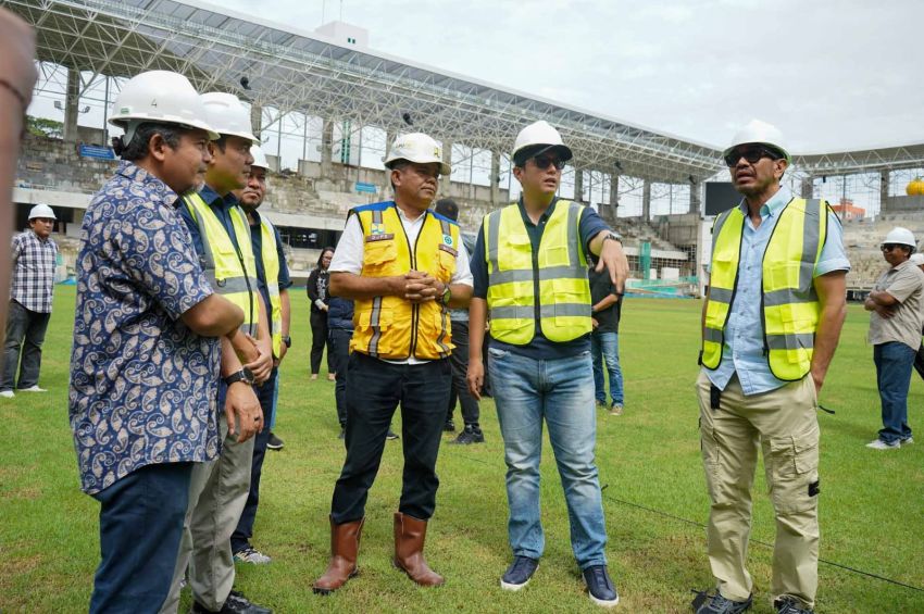 Rico Waas Dorong Percepatan Penyelesaian Revitalisasi Stadion Teladan