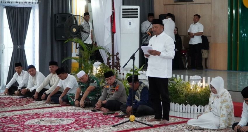 Bupati Syah Afandin Berbuka Puasa Bersama Jajaran Pemkab Langkat dan Lepas Tim Safari Ramadhan 1447 H