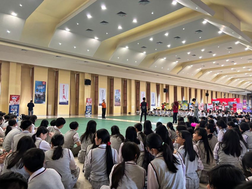 Semarak, Roadshow Honda DBL 2026 Hadir Serentak di Dua Sekolah