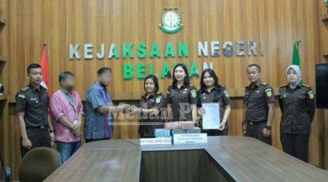 Mantan Kepsek SMAN 19 Medan Terdakwa Korupsi Dana BOS Serahkan Uang Pengganti Sebesar Rp 500 Juta