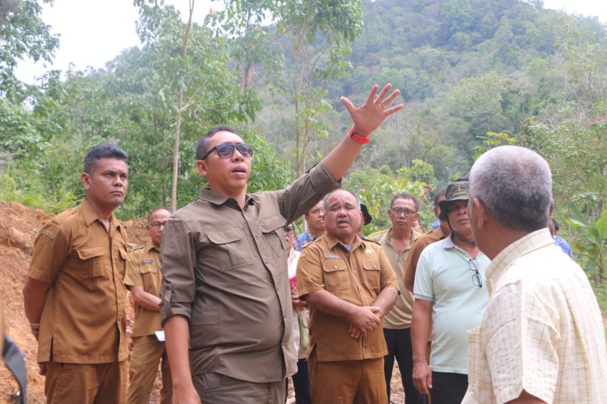 Tinjau Huntara di Sibalanga, JTP : Masyarakat Sudah Beraktifitas, Sosial Ekonomi Berangsur Pulih&lrm;