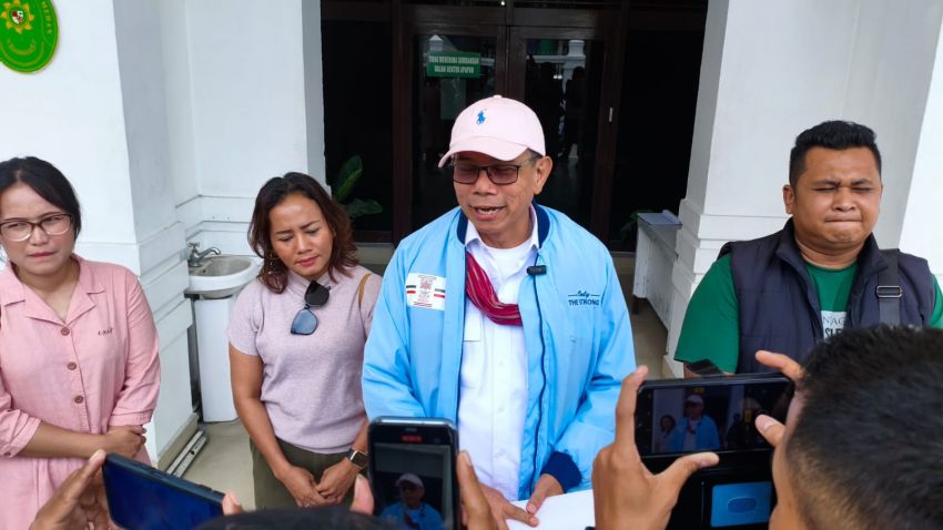 Hinca Panjaitan Serahkan Kesimpulan Komisi III DPR RI ke PN Medan, Minta Bebaskan Amsal Sitepu