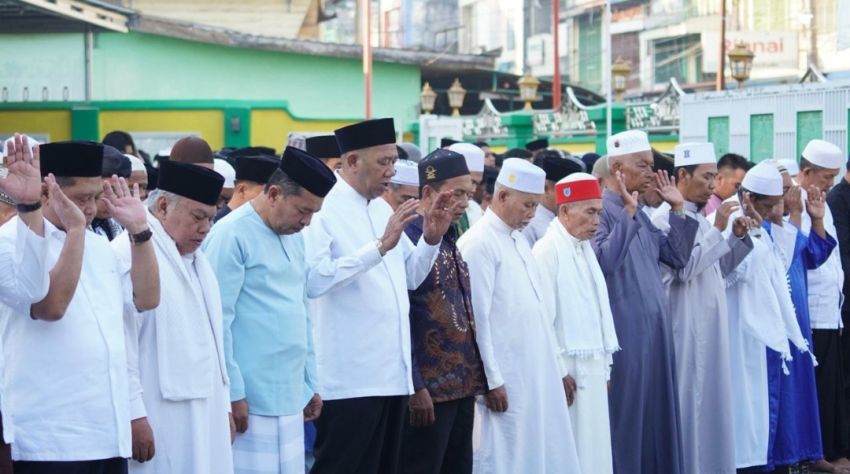 Bupati Syah Afandin, Wabup Tiorita Dan Sekda Amril Menyapa Tiga Wilayah