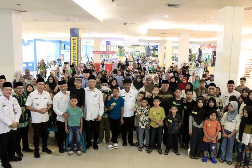 Binjai Peduli: 500 Anak Yatim Dan Fakir Miskin Terima Voucher Ramadan