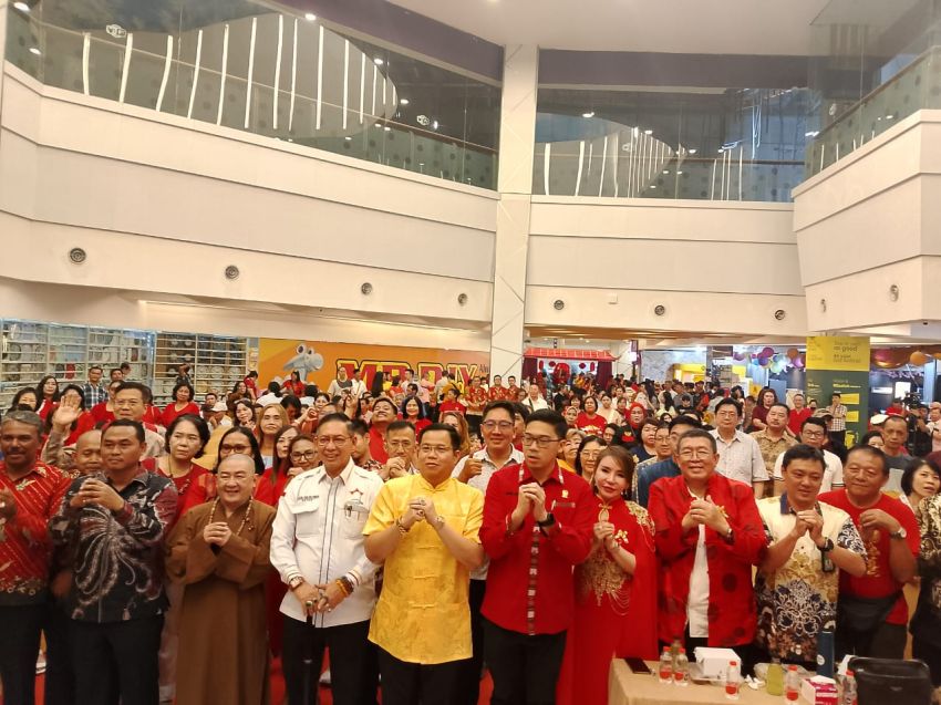 Permabudhi Sumut Gelar Harmoni Cap Go Meh 2577, Dr. Darmawan Yusuf: Jadikan Keberagaman Perekat Persatuan