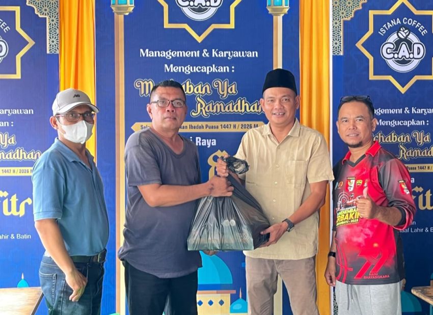 Berbagi Paket Lebaran, FORWAKA Labuhanbatu Terus Kuatkan Soliditas Organisasi