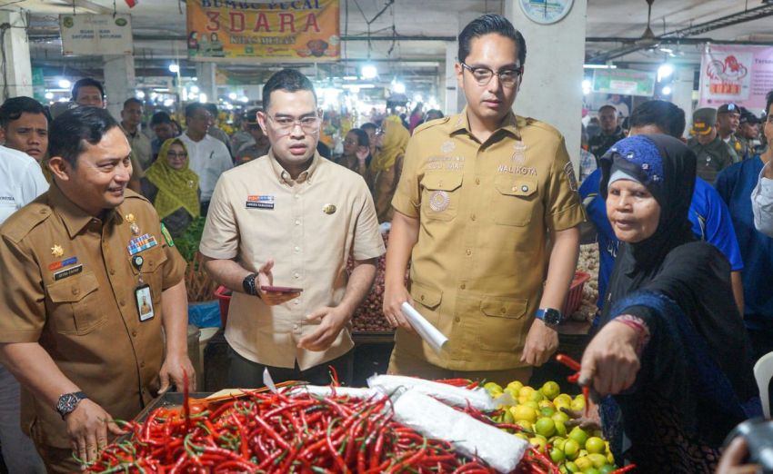 Pantau Pasar Jelang Idulfitri, Walikota Medan Pastikan Stok Aman dan Harga Stabil