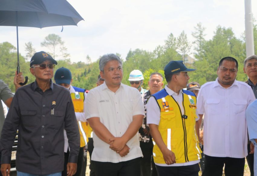 Menteri PU Tinjau SPAM IKK Tarutung Dampak Bencana Hidrometereologi