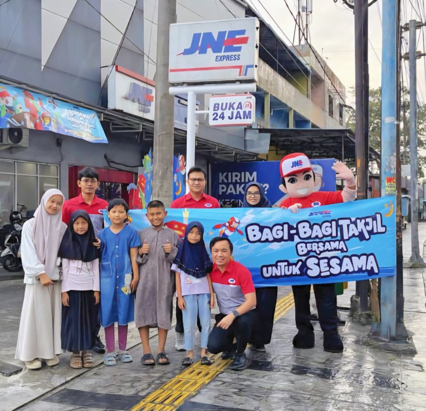 JNE Rayakan Ramadan 1447 H Program &ldquo;BERGEMA&rdquo;, Hadirkan Promo hingga Aksi Sosial