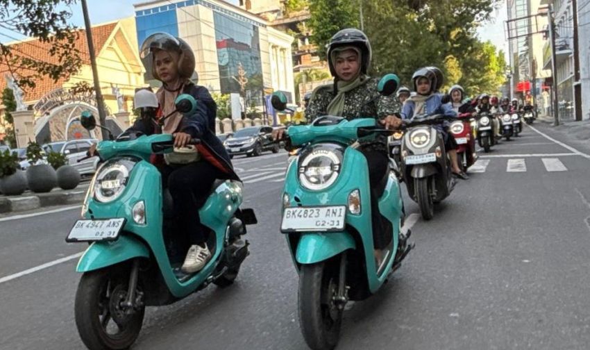 Hijabers Serenity Ride Warnai Kebersamaan Pecinta Scoopy di Medan