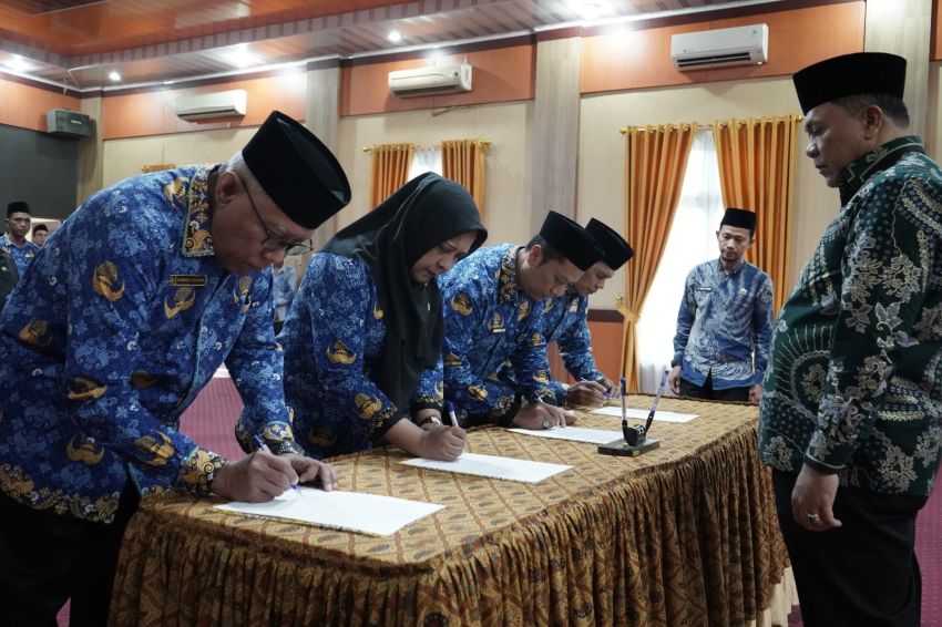 Kakanwil Kemenagsu Lantik Pejabat Fungsional, Sebut Pentingnya Kualitas dan Dedikasi ASN