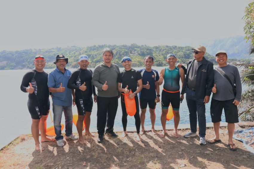 Airnya Yang Tenang Menjadikan Muara&ndash;Sibandang Spot Terbaik OWS Di Danau Toba
