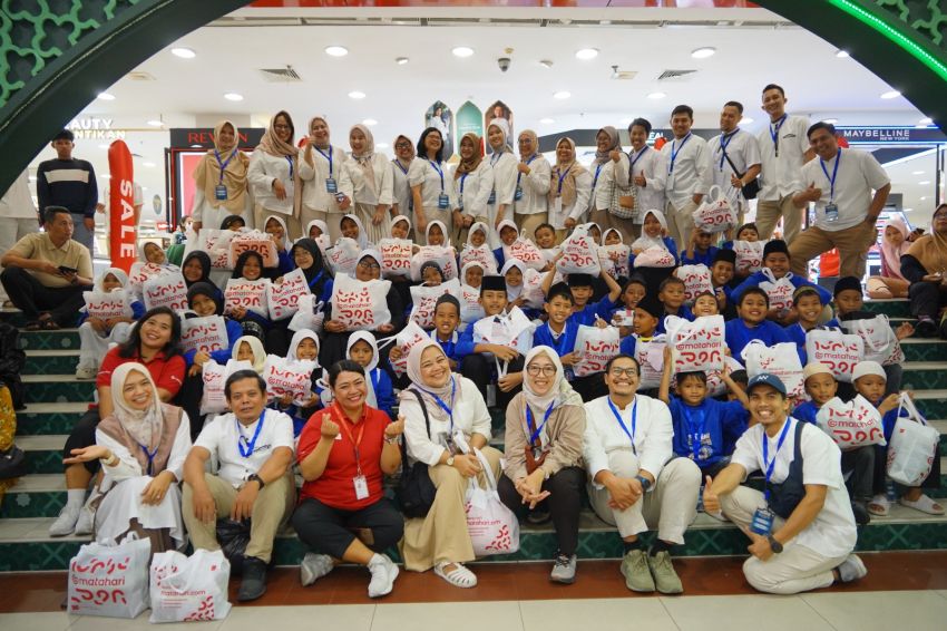 Pertamina Patra Niaga Regional Sumbagut Berbagi Semangat Lebaran Melalui Program SEBARAN 5.0