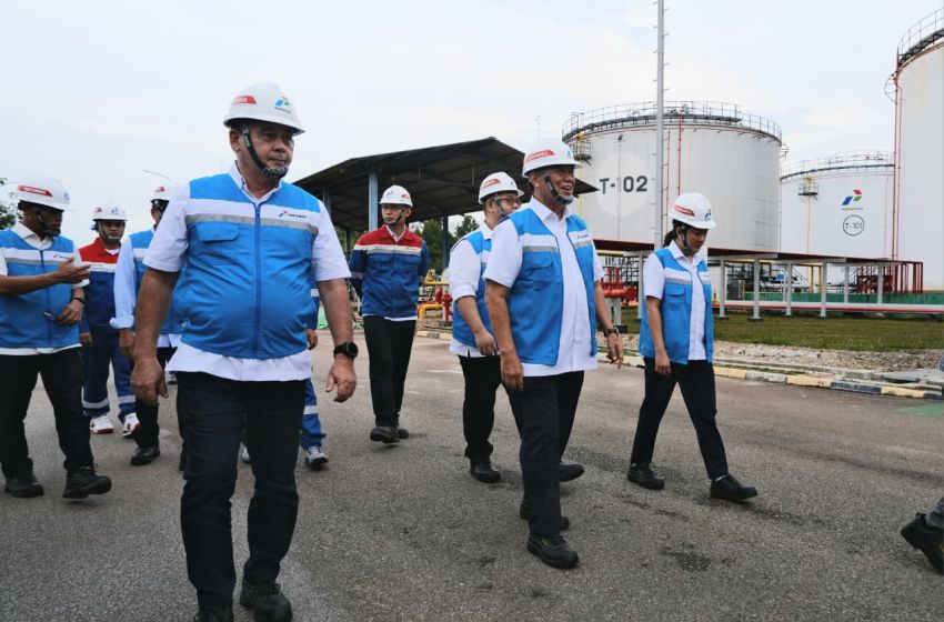 Komut Pertamina Patra Niaga Tinjau AFT Hang Nadim dan IT Tanjung Uban
