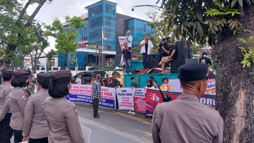 Buntut Penutupan TPL, Ribuan Massa Datangi Kantor Gubsu Suarakan Ekonomi Masyarakat Terpuruk