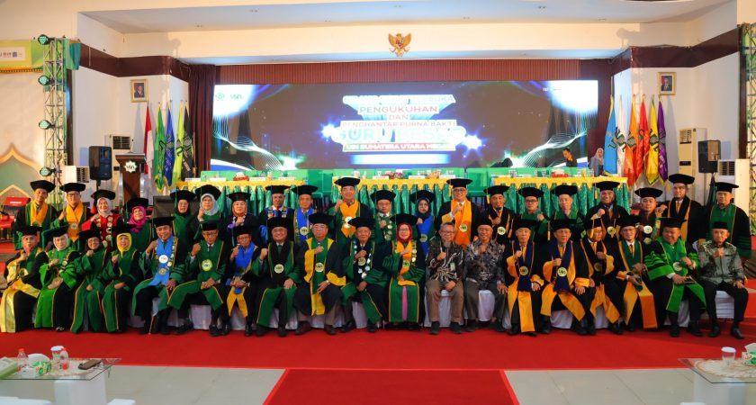 Cetak Sejarah, UINSU Kukuhkan 14 Guru Besar Baru