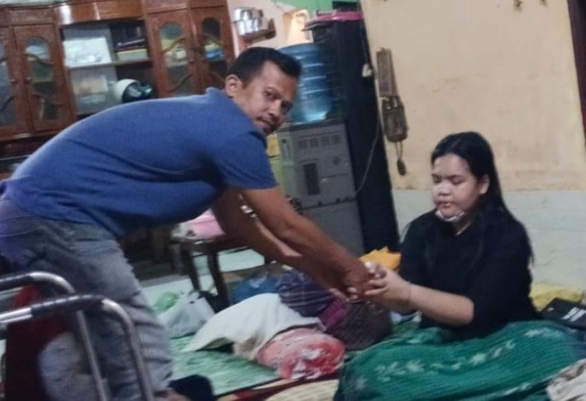 Tunjukkan Kepedulian dan Empati Terhadap Korban Kriminal, Anggota DPR RI Maruli Siahaan Beri Bantuan  Korban Begal