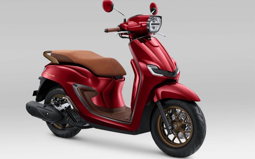 Semakin Mewah dan Retro, New Honda Stylo 160 Hadir Dengan Warna Spesial Burgundy