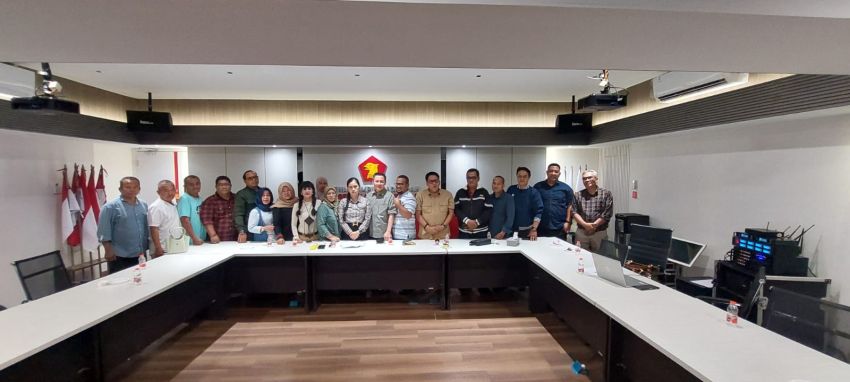 Bendum Gerindra Sumut Meriyawati Amelia Prasetyo (Bunda Yin) dan CEO Sumut24 Rianto Dorong Gagasan KOMID Dukung Prabowo