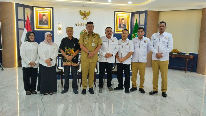 Gubsu M. Bobby Afif Nasution Terima Kunjungan Pengurus DPD IKANAS Sumut