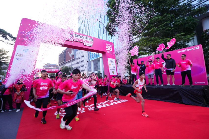 XLSMART Gelar SMARTFREN Fun Run 5G di Medan