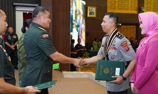 Dipromosikan Kapolda Jadi Kasatreskrim, AKBP Adrian Lubis Penulis Taskap Terbaik Seskoad 2025